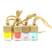 Bouteille carrée pour voiture parfum pendentif désodorisant vide parfum bouteille en verre pendentif diffuseur parfum fantaisie