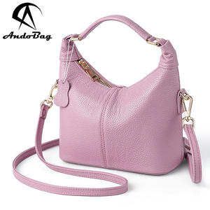 กระเป๋าหนังวัวแท้ AndoBag สำหรับผู้หญิง สาวๆ แฟชั่นใหม่ กระเป๋าสะพายไหล่สุดหรู กระเป๋าถือลำลองสำหรับผู้หญิง รุ่น 6099 - Product Image 1