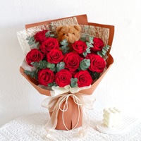 Karangan Bunga Awet untuk Hadiah Hari Valentine, Karangan Bunga Mawar Merah dan Boneka Beruang, Karangan Bunga Mawar Awet Mewah