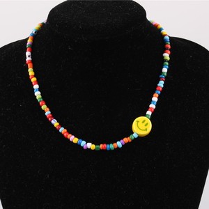 Collier avec visage souriant perlé, pendentif de dessin animé coloré pour femmes, bijoux à la mode, origine Yiwu X3-55661 - Product Image 2