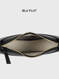 Nouveau Sac en Forme de Lune 2026 pour Femme – Sac à Bandoulière Polyvalent à Porter sur l'Épaule ou le Bras - Product Image 5