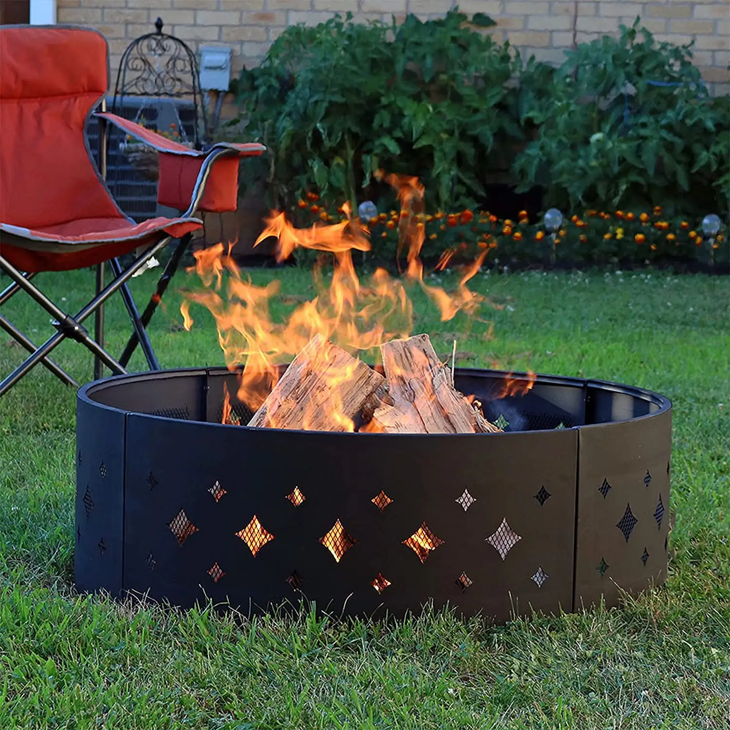 Modern Diamond Fire Pit Campfire Ring - Large Round Outdoor Heavy Duty Metal Wood Burning Firepit with Fire Poker 36 Inch
