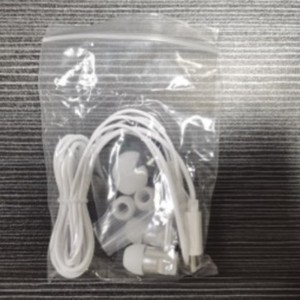 Écouteurs filaires Candy In-Ear 3,5 mm en plastique sans réduction de bruit pour la musique - Product Image 5