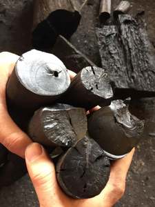 Carbón de barbacoa de madera dura de alta calefacción en embalaje de cartón para Shisha y Hookah Stick Lump Patterns Blackwood Charcoal para venta al por menor - Product Image 5