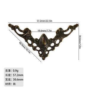 Accesorios de hierro calado triangulares, piezas decorativas de estilo moderno para empaques, bordes decorativos para disfraces antiguos, ópera, corte y drama. - Product Image 2