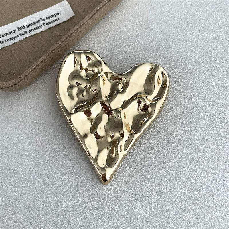 Broche amour dorée-7cm