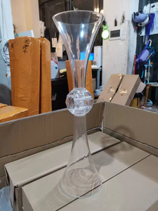 Colonne Trasparenti per Cerimonie Nuziali, Vasi a Tromba in Cristallo per Centrotavola Matrimoniali - Product Image 6