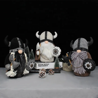 Vente en gros vieil homme chevalier nain viking gladiateur gnome corne sans visage debout ornement de poupée en peluche pour décorations de fête