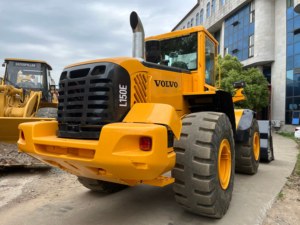 Cargadora de Ruedas VOLVO L150E Usada, 16 Toneladas de Peso Operativo, Motor Cummins, Caja de Cambios, Alta Productividad con Gran Potencia en Venta - Product Image 5
