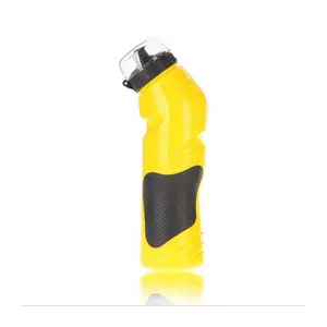 Fabrika toptan BPA ücretsiz PE plastik spor su şişeleri sıkıştırın meme ile