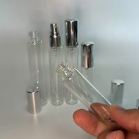 Flacon de parfum en verre cylindrique de luxe personnalisé 10 ml pour sérum de soin de la peau, masque facial, gouttes pour les yeux