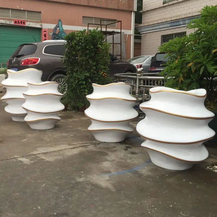 Customized made big modern planter fiberglass flowerpot for shopping mall