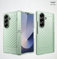 Étui pour Samsung Galaxy Z Fold 6/7 [Texture Cube] – Protection intégrale de la charnière externe avec béquille à persiennes – Design fin et premium