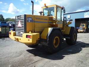 Bon marché Vente en bon état Chargeur sur pneus d'occasion VOLVO L120B L120G L180Gz Chargeur frontal de 6 tonnes à vendre - Product Image 4