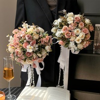 Bouquet de mariée de luxe européen personnalisé, fleurs artificielles en soie réalistes pour les mariées, service sur mesure haut de gamme