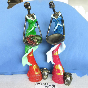 Elegante Statuetta / Scultura in Poliresina di <span class=keywords><strong>Donna</strong></span> Africana Nera per Decorazione d'Interni - Product Image 1