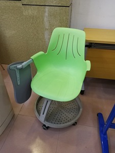 Popular <strong>Green</strong> Movable Plastic School <strong>Chair</strong> Student <strong>Chair</strong> with Writing Pad and Storage Space Educational Furniture for <strong>Office</strong> - Product Image 3