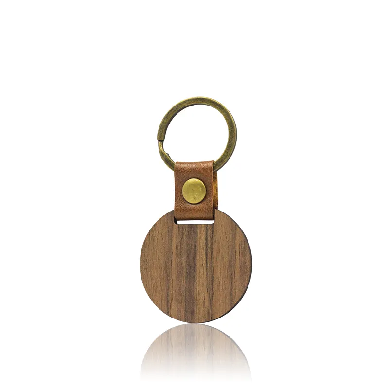 سلسلة مفاتيح خشبية مستديرة مخصصة ذات شعار مخصص سادة بدون رسومات للبيع بالجملة لنقش كميات من المفاتيح الخشبية