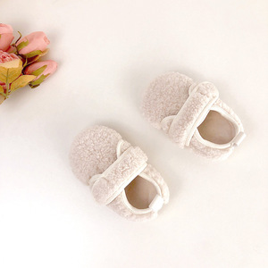 Chaussures d'hiver chaudes à semelle souple pour bébé, mignonnes, légères, pour premiers pas, en peluche, pour filles - Product Image 6