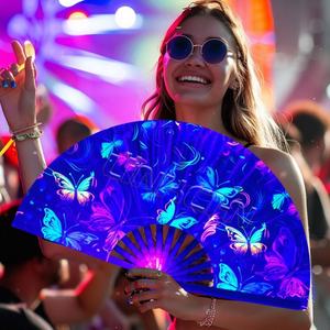 Grands éventails pliants en bambou imprimés sur mesure avec papillons réactifs aux UV Éventail en bambou de style musical pour cadeaux d'affaires - Product Image 2