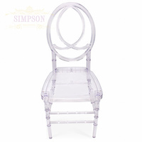 Housse de chaise en plastique de style européen pour chaises de fête et d'événement de mariage
