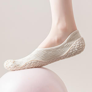 Calzado Deportivo de Yoga y Fitness al por Mayor, Zapatos Ligeros con Suela Blanda para Mujer, Ideales para Ejercicios en Casa, Aeróbic y Saltar con la Cuerda - Product Image 2