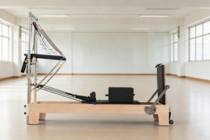 Nouveau Reformer Pilates en Bois, Équipement de Fitness et de <span class=keywords><strong>Yoga</strong></span>, Lit en Bois d'Érable, Équipement Pilates avec Demi-Tourneuse Double Coulissante - Product Image 3