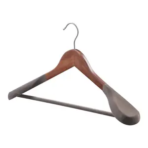 Top Quality Non Slip Wooden Hanger Customized Wooden Suit Hanger