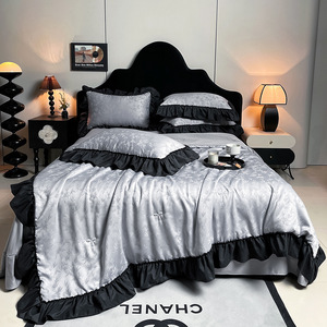 Parure de lit de luxe en soie lavée, motif papillon, bordure volantée noire, jacquard blanc, drap plat rafraîchissant et fin toutes saisons, taille Queen - Product Image 2