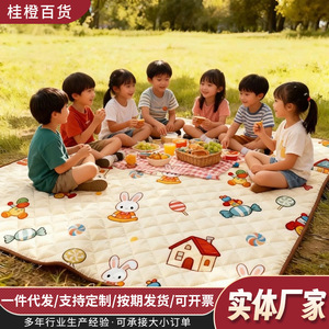 Tapete de Picnic Rectangular para Exteriores con Diseño de Dibujos Animados, 8mm de Grosor, Portátil, para Camping, Uso en Primavera, Tonos Cálidos, con Bolsa de Almacenamiento - Product Image 2