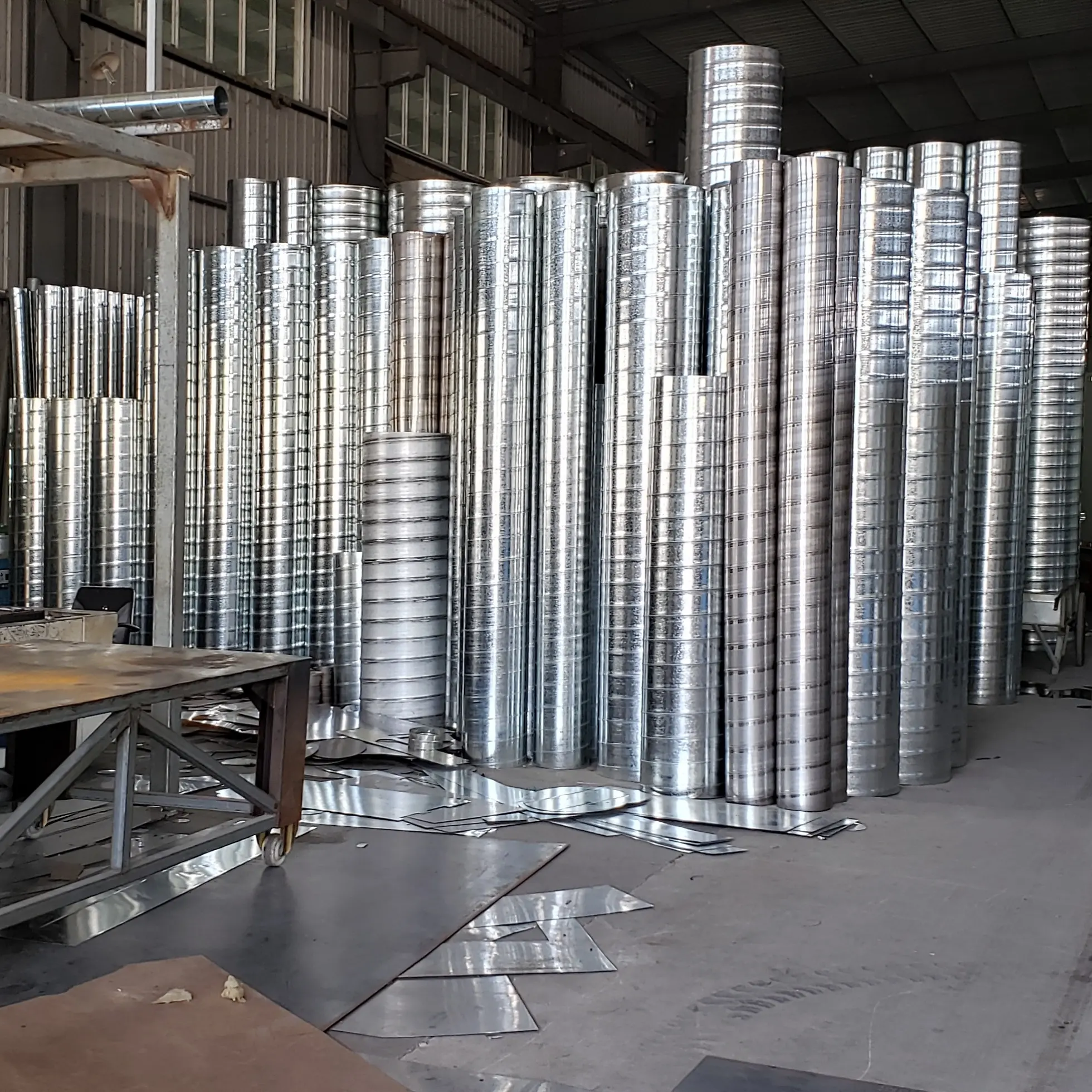 Produttori di cina a spirale canalizzazione zincato in acciaio a spirale tubo di aria fujian xiamen Condotto tubo di raccordo per il sistema di ventilazione