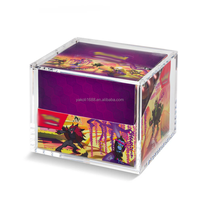 Boîte de présentation en acrylique transparent de haute qualité personnalisée pour 8 mini-boîtes de boosters Pokémon Celebrations