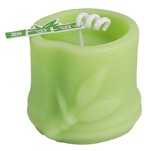 Bougie artistique en verre, cire de soja, faite à la main, moderne, sans gouttes, décoration d'intérieur, style coupé, design multicolore aux fruits - Product Image 6