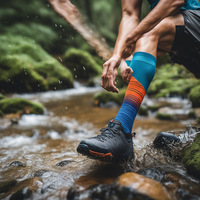 Chaussettes de randonnée imperméables et respirantes personnalisées avec logo sur le dessous pour les sports de plein air