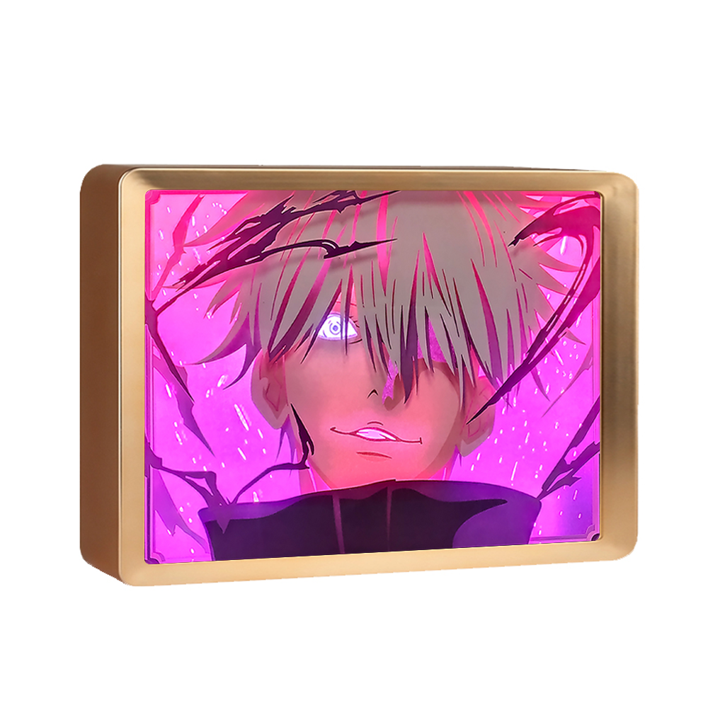 Lumière rose et cadre doré