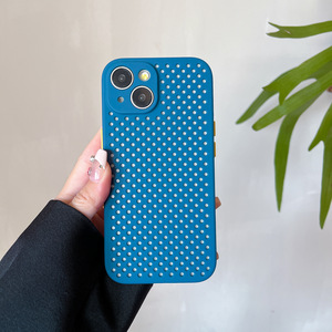 Nuovo prodotto a nido d'ape in silicone traspirante custodia per telefono in silicone per <span class=keywords><strong>iPhone</strong></span> 16 15 <span class=keywords><strong>Pro</strong></span> <span class=keywords><strong>Max</strong></span> <span class=keywords><strong>14</strong></span> 13 12 Ultra sottile colorato TPU cover - Product Image 4