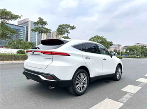 Oferta Especial: Toyota Harrier <span class=keywords><strong>2022</strong></span> 2.0L CVT 2WD Edición Flagship, Matriculado Marzo <span class=keywords><strong>2022</strong></span>, 37,000 KM, SUV de 5 Puertas y 5 Asientos - Product Image 3