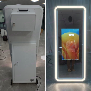 Photomaton pliable à grand miroir avec roues Transport facile lumière LED Selfie 32 "LCD écran tactile photomaton pour la location de mariage - Product Image 1