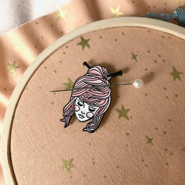 Cross Stitch Use Custom Enamel Needle Keeper Needle Minder Magnetic Needle Nanny