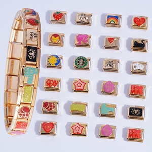 Pulsera de Charms Italianos de Moda de Alta Calidad, Corazón, Acero Inoxidable, Bañado en Oro de 18K, No se Deslustra, para Mujer - Product Image 2