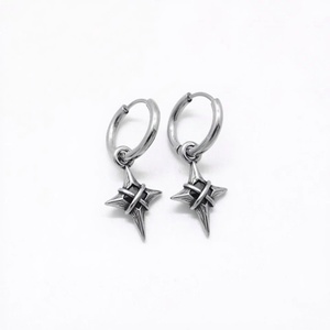 Pendientes de Aro con Puntas Góticas de Acero Inoxidable para Hombre, Estilo Punk Vikingo, Joyería Industrial Plateada, Accesorio de Moda - Product Image 1
