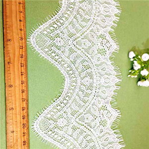 Erkoumi 2026 Nouvelle Collection – Bordure <span class=keywords><strong>en</strong></span> Dentelle Chantilly Brodé Blanc et Noir de 15 cm <span class=keywords><strong>en</strong></span> Maille Écologique pour Lingerie et Vêtements de Nuit de Luxe - Product Image 3