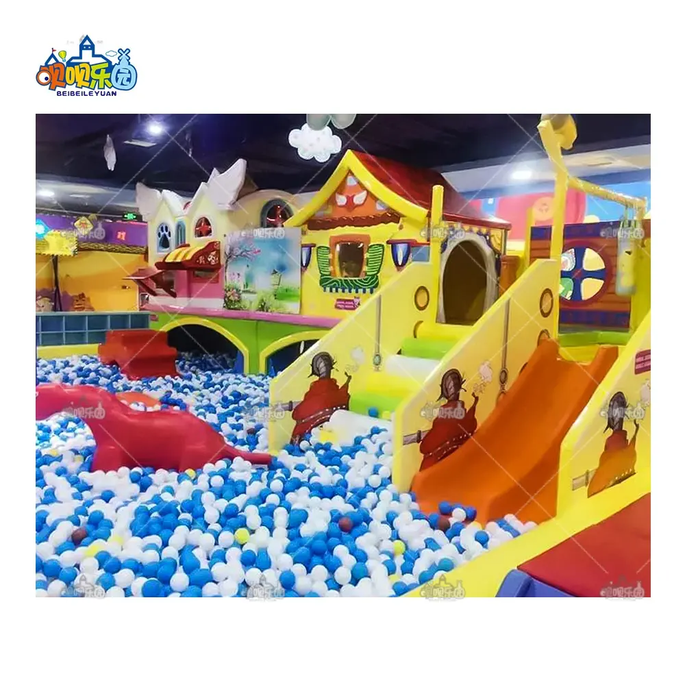 Equipo de juego suave para niños Equipo de parque temático comercial Aqua Play Amusement Diseño de juego de piscina para adultos