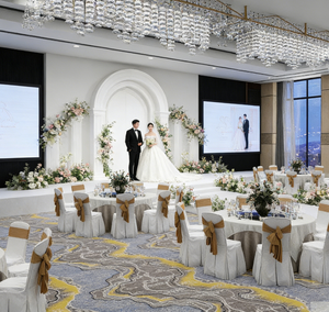 Alfombra Axminster de Lujo Moderna Personalizada para Hotel, 80% Lana, 20% Nailon, para Salón de Banquetes - Product Image 1