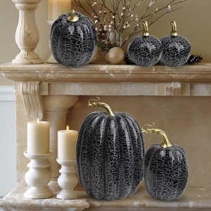 Citrouilles en mousse réalistes en gros pour la décoration d'automne, de Thanksgiving et d'Halloween, et pour la Saint-Valentin - Product Image 2