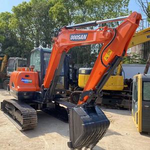 Excavadora DOOSAN DX55 Usada de 5.5 Toneladas, Miniexcavadora Doosan Original de Corea en Stock - Product Image 4