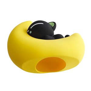 Ornement créatif et mignon d'animal couché avec une lune, en PVC, pour aquarium, jouets décoratifs pour aquarium, ornement d'aquarium mignon - Product Image 3