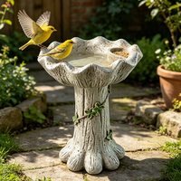 Bain d'oiseaux en résine en forme de souche d'arbre avec feuilles de vigne, décoratif pour jardin extérieur, mangeoire autoportante vintage résistante aux intempéries pour la cour.
