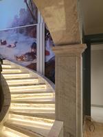 Vente en gros de marbre naturel Sofitel Gold pour revêtements de sol et marches d'escalier avec éclairage LED, haute durabilité, pierre d'intérieur de luxe