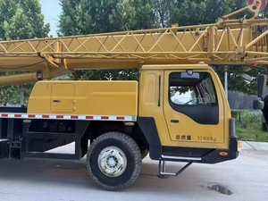 رافعة شاحنة متنقلة مستعملة XC بحمولة 30 طن مع علبة تروس ومكونات أساسية وتحكم PLC للبيع بسعر منخفض - Product Image 5